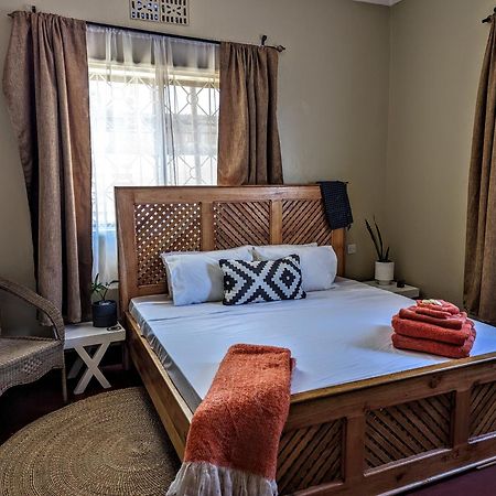 The Lion King Homestay Moshi Esterno foto